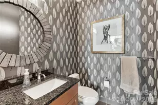 215 N Pine St, Charlotte, NC 28202 - Photo 19