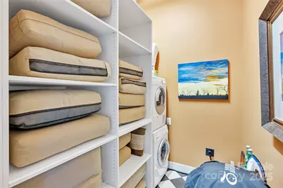 215 N Pine Street #3705, Charlotte, NC 28202 - Photo 23