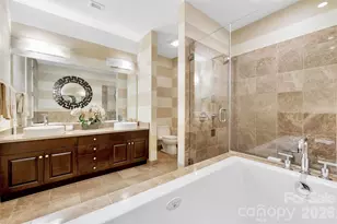 215 N Pine St, Charlotte, NC 28202 - Photo 13