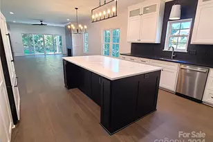 444 19th Ave Cir NW, Hickory, NC 28601 - Photo 11