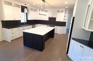 444 19th Ave Cir NW, Hickory, NC 28601 - Photo 11