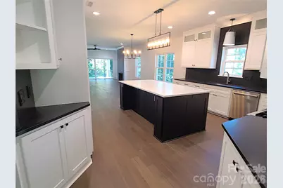 444 19th Avenue Circle NW, Hickory, NC 28601 - Photo 9
