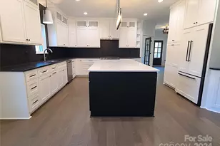 444 19th Ave Cir NW, Hickory, NC 28601 - Photo 7