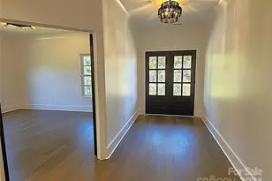 444 19th Ave Cir NW, Hickory, NC 28601 - Photo 3