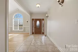 2488 Birdie Ln NE, Conover, NC 28613 - Photo 7