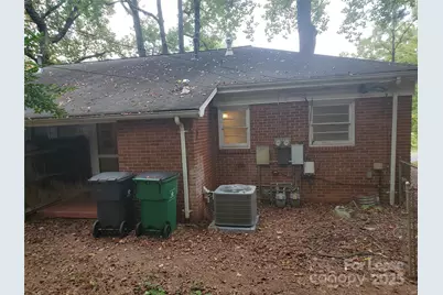 3818 Winfield Drive, Charlotte, NC 28205 - Photo 11