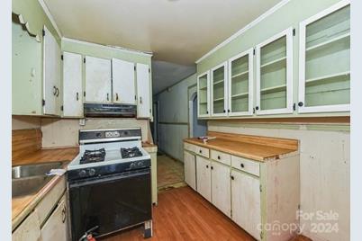 519 S Mulberry Street, Cherryville, NC 28021 - Photo 15