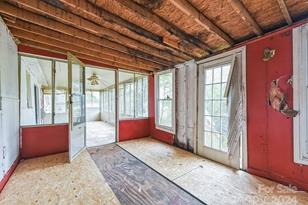 519 S Mulberry St, Cherryville, NC 28021 - Photo 13