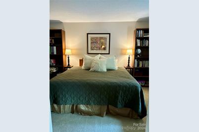 6132 Heath Ridge Court, Charlotte, NC 28210 - Photo 11