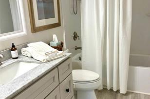 6132 Heath Ridge Ct, Charlotte, NC 28210 - Photo 13