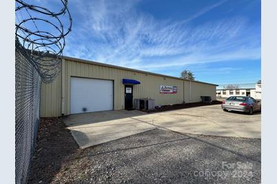 1809 W Front Street, Statesville, NC 28677 - Photo 3