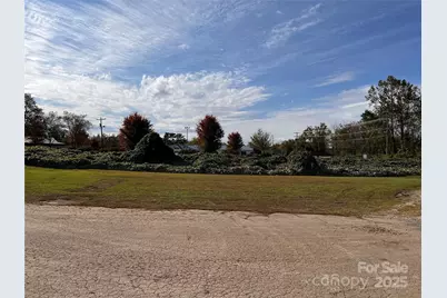 614 S Grove Street Street, Hendersonville, NC 28792 - Photo 11