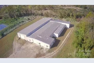 614 S Grove Street Street, Hendersonville, NC 28792 - Photo 17