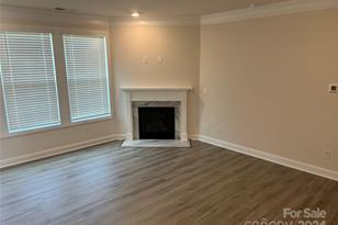 177 Rhuidean Ct, Troutman, NC 28166 - Photo 5