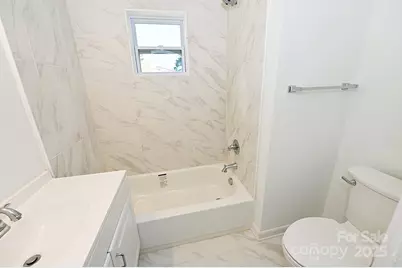 125 S Ervin Avenue, Newton, NC 28658 - Photo 25