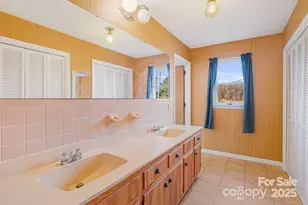 7 Brookshire Rd, Leicester, NC 28748 - Photo 25