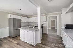 807 Klondale Ave, Kannapolis, NC 28081 - Photo 11