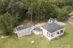 2111 Windermere Ln, Shelby, NC 28150 - Photo 3