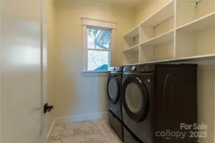 337 Maple Knl Dr, Hendersonville, NC 28792 - Photo 23