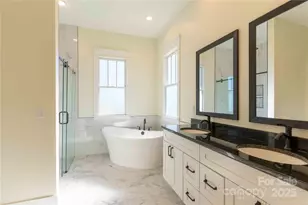 337 Maple Knl Dr, Hendersonville, NC 28792 - Photo 13