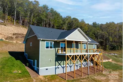 337 Maple Knoll Drive, Hendersonville, NC 28792 - Photo 5