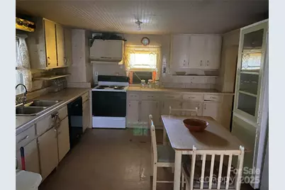 3642 Barus Pond Loop, Valdese, NC 28690 - Photo 5