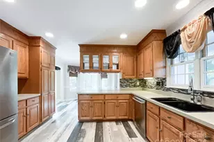 3018 Castlebrook Dr, Monroe, NC 28112 - Photo 13