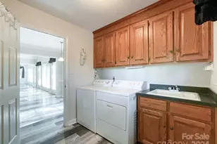 3018 Castlebrook Dr, Monroe, NC 28112 - Photo 17