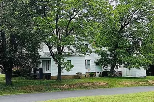 115 S Pearl St, Troy, NC 27371 - Photo 5