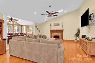 7314 Brigmore Dr, Charlotte, NC 28226 - Photo 33