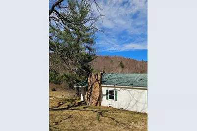 2909 Pine Mountain Drive, Connelly Springs, NC 28612 - Photo 13