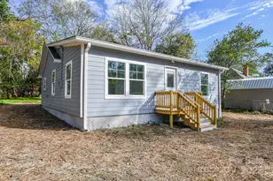 4 Chapman St, Cheraw, SC 29520 - Photo 1