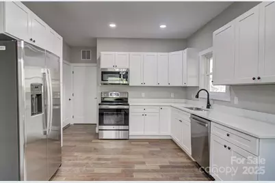 104 Northbend Drive, Asheville, NC 28804 - Photo 5