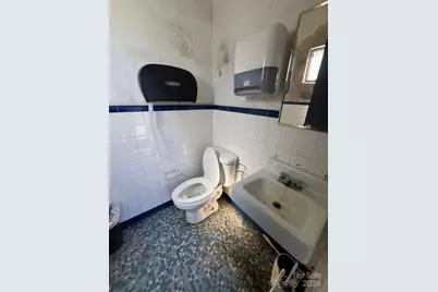 2140 US 70 Highway, Connelly Springs, NC 28612 - Photo 13