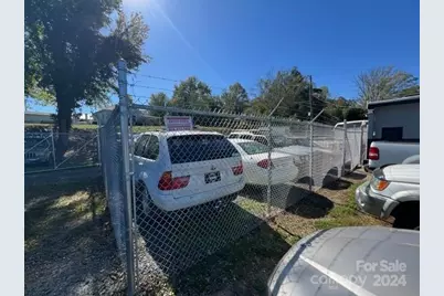 2140 US 70 Highway, Connelly Springs, NC 28612 - Photo 15