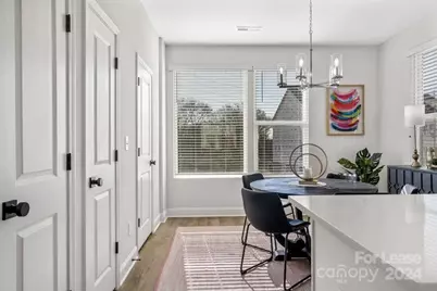 204 Monarch Creek Lane #The Plaza, Charlotte, NC 28206 - Photo 5