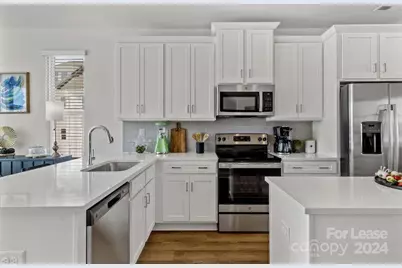 204 Monarch Creek Lane #The Plaza, Charlotte, NC 28206 - Photo 9