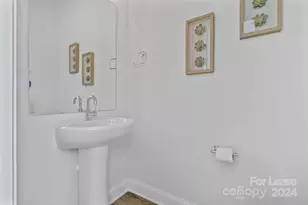 204 MONARCH Crk Ln, Charlotte, NC 28206 - Photo 17