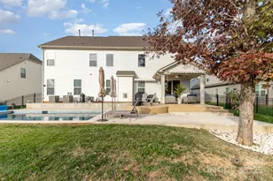 10978 Sparkle Creek Dr, Midland, NC 28107 - Photo 5