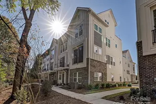 1421 Collier Walk Aly, Charlotte, NC 28205 - Photo 29