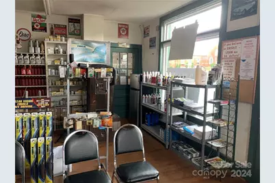 3239 W Main Street, Claremont, NC 28610 - Photo 7