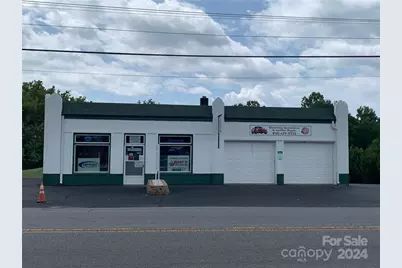 3239 W Main Street, Claremont, NC 28610 - Photo 3