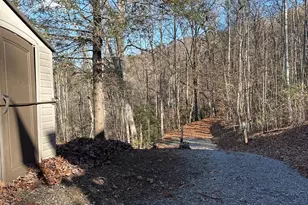 383 Blue Mist Mountain Rd, Whittier, NC 28789 - Photo 29