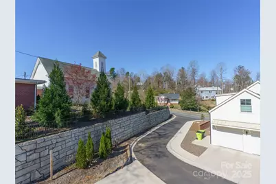 43 Skyvue Court #F, Saluda, NC 28773 - Photo 25