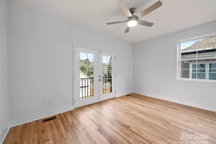 36 Skyvue Ct, Saluda, NC 28773 - Photo 11