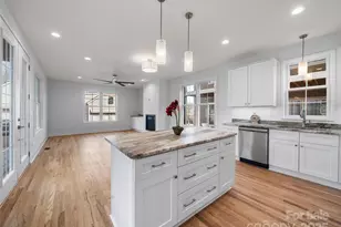 24 Skyvue Ct, Saluda, NC 28773 - Photo 7