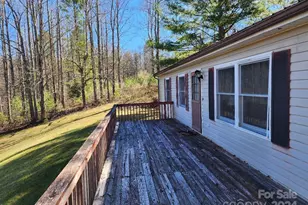 20 Coventry Ln, Burnsville, NC 28714 - Photo 17