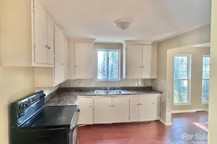 722 Tanglewood Dr, Salisbury, NC 28144 - Photo 5