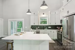 593 Twinbrook Ln, Maggie Valley, NC 28751 - Photo 17