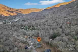 593 Twinbrook Ln, Maggie Valley, NC 28751 - Photo 3